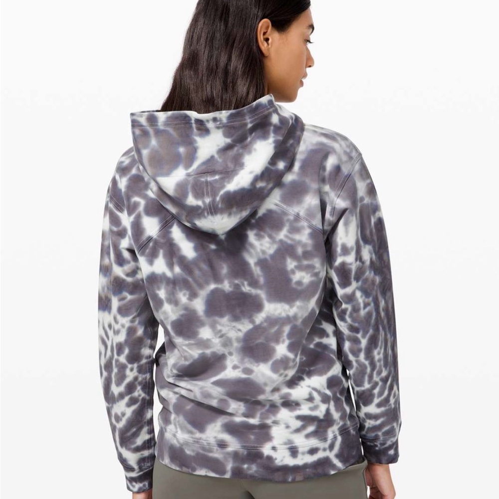 Lululemon ALL YOURS Tie-Dye Hoodie, size 6